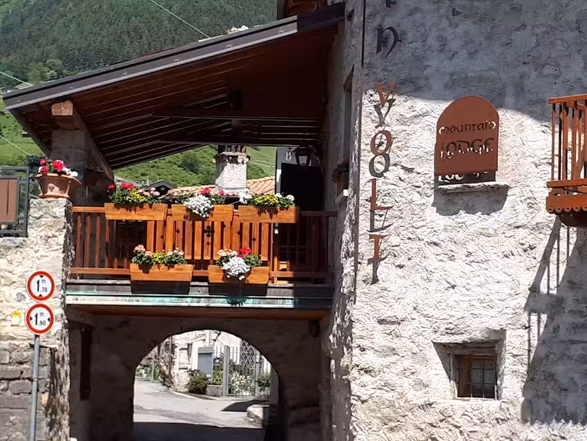 L’Invòlt Mountain Lodge