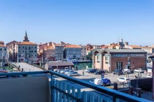 La Bella Vita | Maison Dina