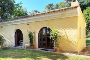 La Bianca Apartments