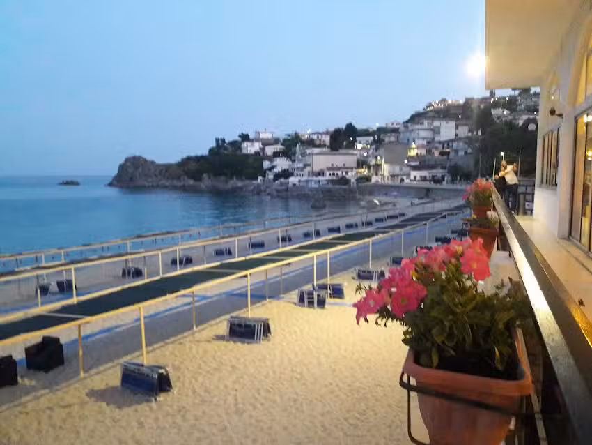 La Cabaña – Caminia