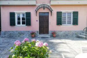 La Casa dei Due Aranci vip story