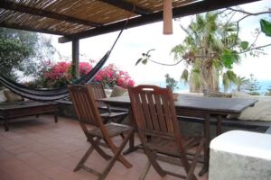 La Casa Dei Fiori RESORT E DAMMUSI con piscina Isola di Pantelleria – AGRITURISMO e RESIDENCE a Pantelleria