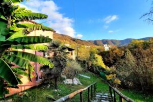 La Casa Rosa di Segusino with SPA Jacuzzi in garden