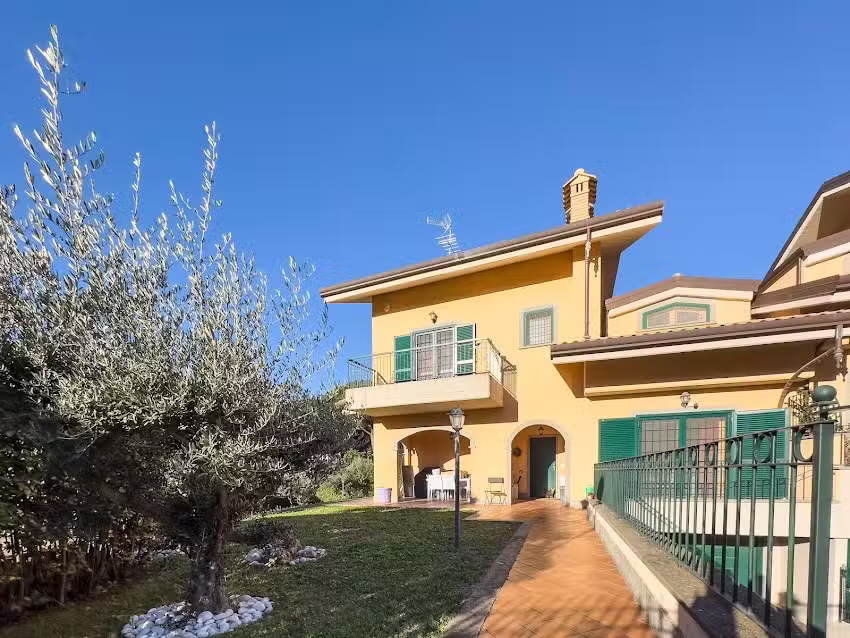 La casetta del Tuscolo -Secret rooms-