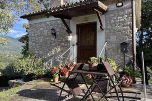 La casetta di Vacone casa vacanze cod. CIN IT057072C2UP37LISC