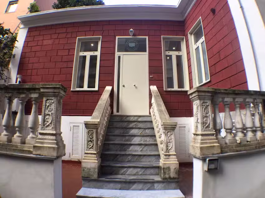 La Casina Rossa Napoli – Vomero