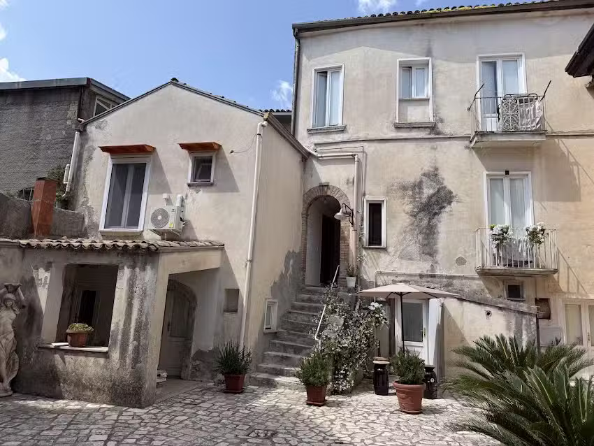 La Corte B&B – Montesarchio