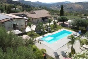 La corte di Afea Wine Relais Experience