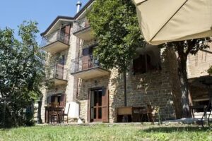 La Fontana Dei Monaci di Maurizio Santoro