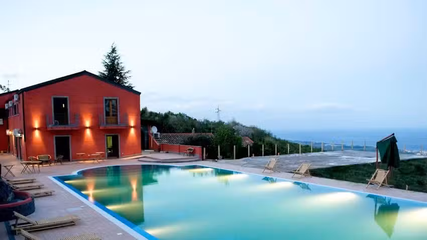 La Foresta Del Salto Del Corvo