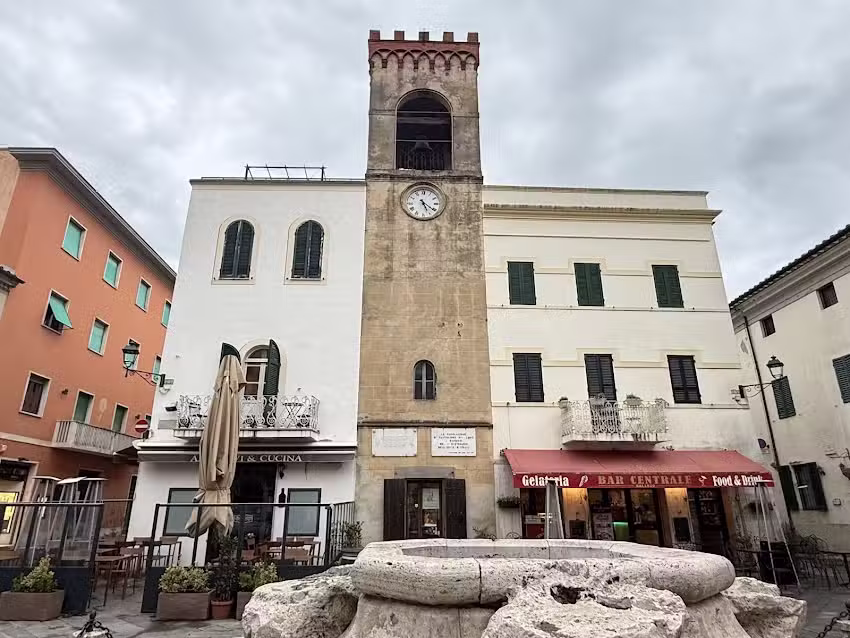 La loggia e l’orologio – Bed&Breakfast