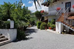 La Molina Bed and Breakfast