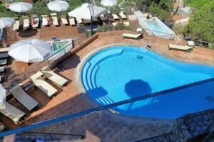 La Perla Degli Ausoni Srls