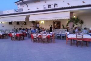 ” La Perla ” Ristorante – Pizzeria – Hotel