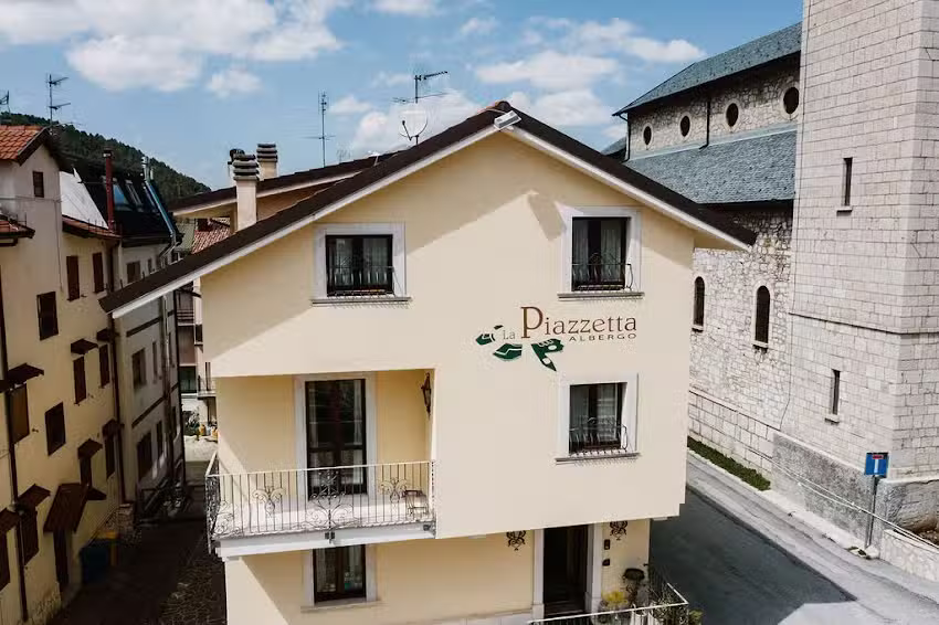 La Piazzetta -Rooms & Breakfast- Roccaraso