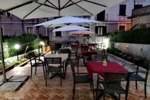 La Posada De Juan y Marisol – La Tajadera del Lenador