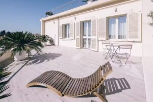 La Promenade Rooms&Suites