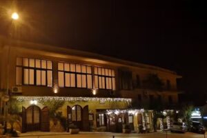 LA ROCCA ALBERGO RISTORANTE SALA RICEVIMENTI PIZZERIA