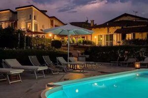 La Rosa Gialla – Bio Appartamenti e camere di charme a Barolo