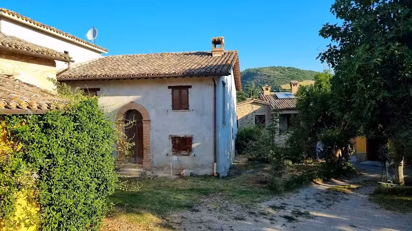 La Sorgente Del Sole