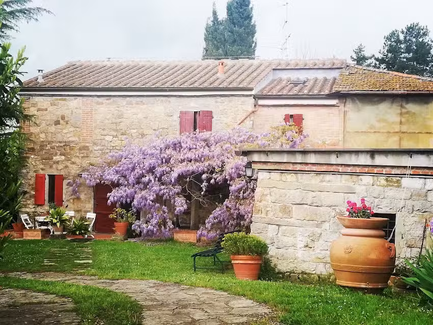 La Tinaia del Glicine