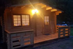 LA VECCHIA CHIODERIA DEI CINQUE CANTONI