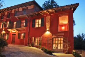 L’Acino d’Uva – Enoagriturismo di Charme