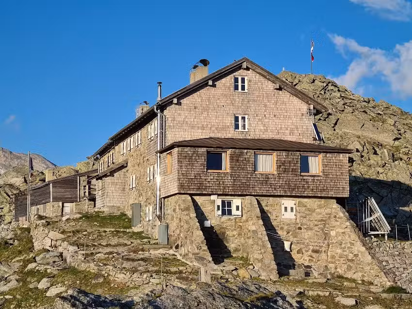 Landshuter Europahütte/Rifugio Venna alla Gerla