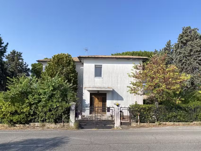 Le Curve di Montegallo