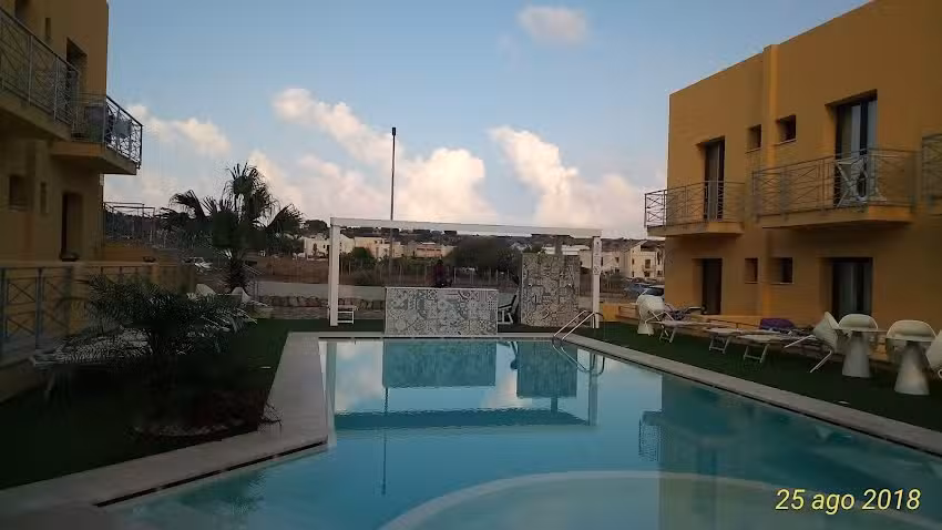 Le Piscine Rooms & Apartments