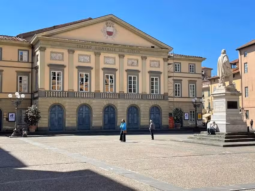 LE RESIDENZE DI LUCCA DI CASTA