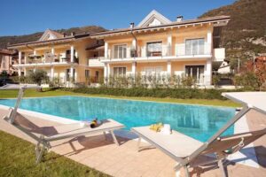 Lenno “Sopra” Spese – Italian Apartments