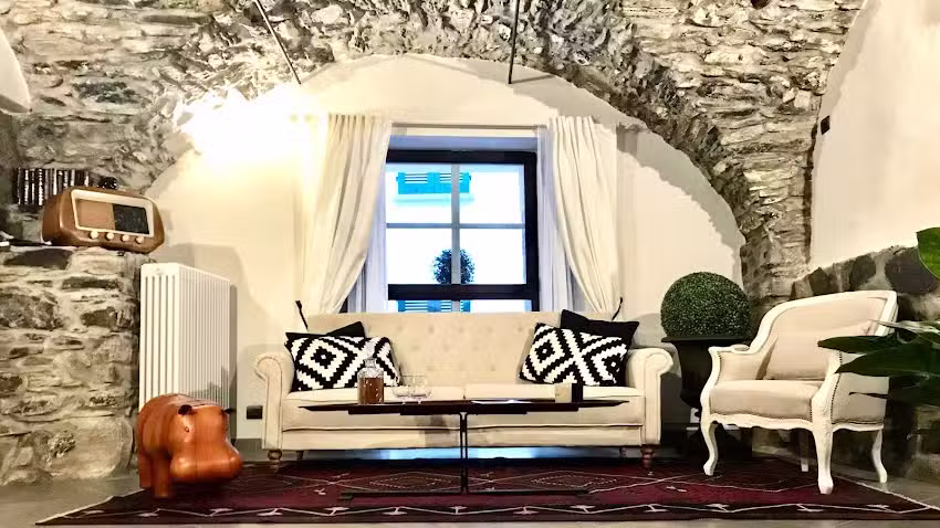 LG LAKE – boutique apartments and rooms