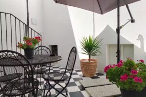 LianHome b&b apartments