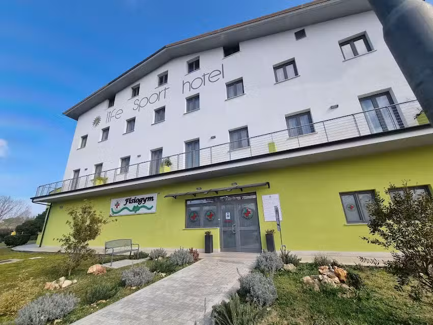 Life Sport Hotel