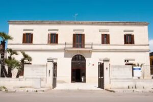 Lobby Collective Hostel