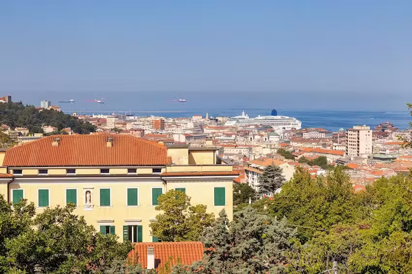 Lodge&Art Trieste – Vista & Capriccio