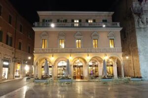 Loggia Apartments&Rooms