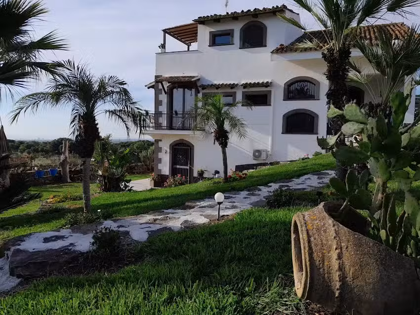 Luxury b&b Le Rocce – b&b tra Catania e Siracusa