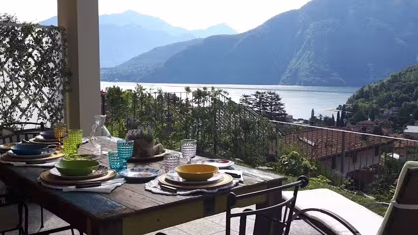 Magic Garden pool and amazing Lake Como view