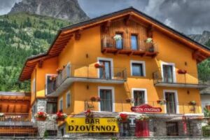 Maison Constance B&B