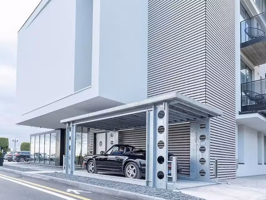 MaisonMe Boutique Hotel