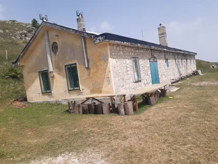 Malga DAVANTI Monte Novegno