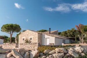 Mangiabove Guest House