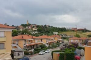 Mary al Tramonto Rosso