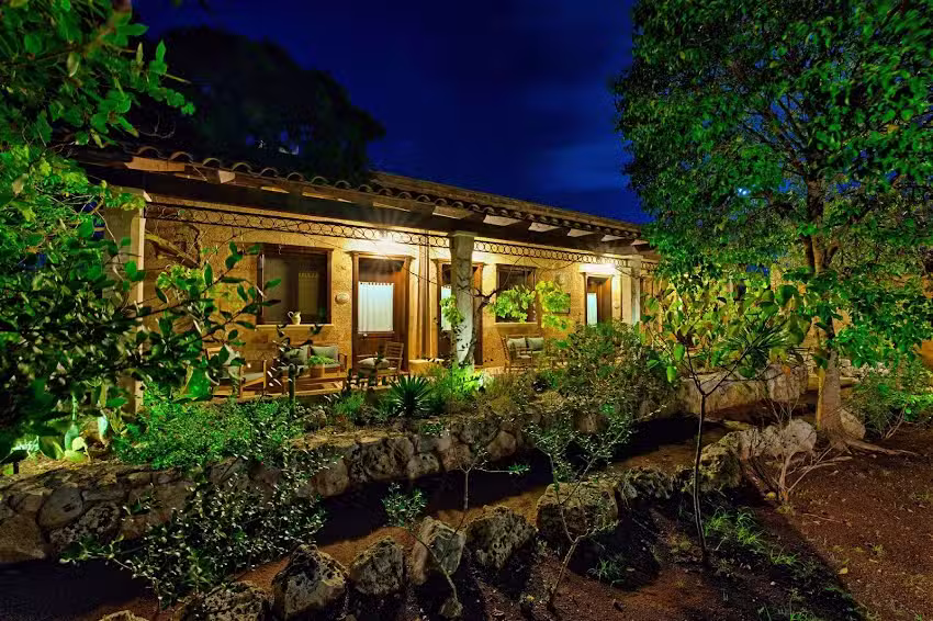 Masseria Borgo Del Gallo B&B