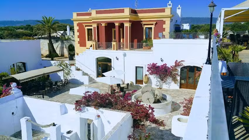 Masseria Fortificata Donnaloia