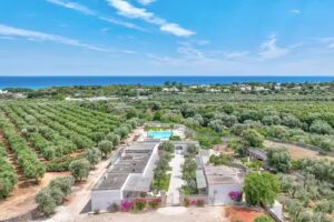 Masseria Lamagrotte by Raro Rooms