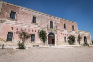 MASSERIA MAZZETTA LA CORTE DEL FALCONIERE