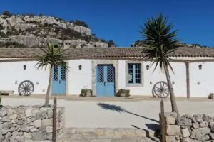 Masseria Santacatrini – Azienda Olivicola & Agriturismo